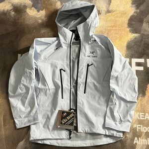 Arc'teryx Silver Hooded Jacket